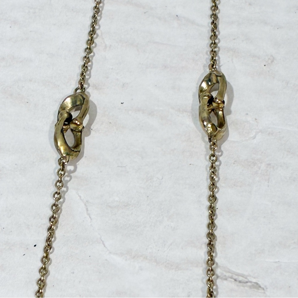 Coach Gold Tone Signature C Necklace‎ Jewelry - Picture 3 of 4